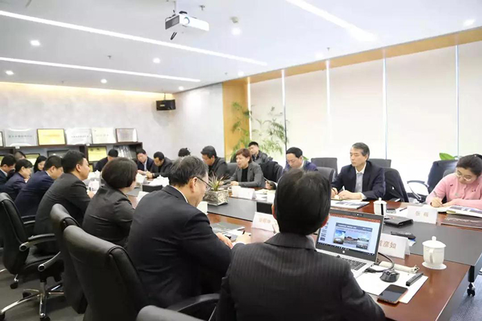 齊靜部長考察OBE科技集團